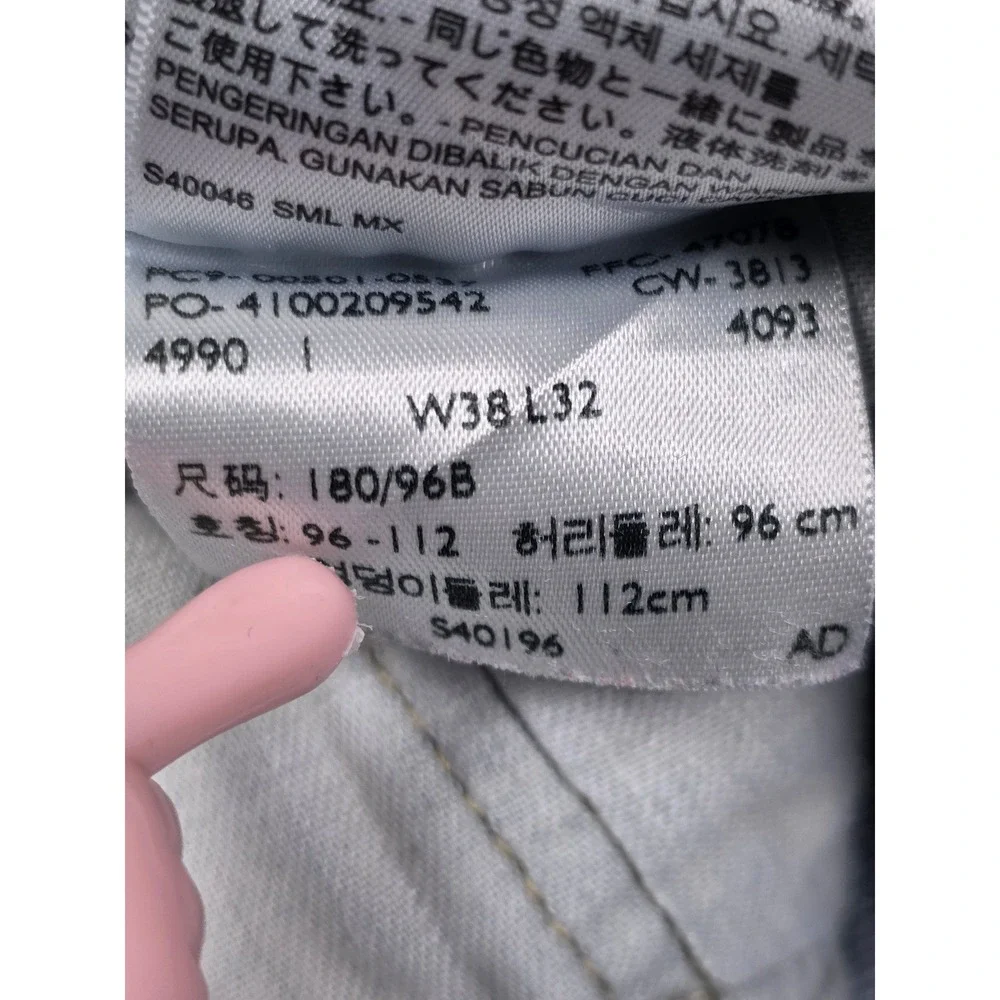 Levi's 501 Jeans Mens 36x30 Blue Light Wash Straight Leg Button Fly Denim